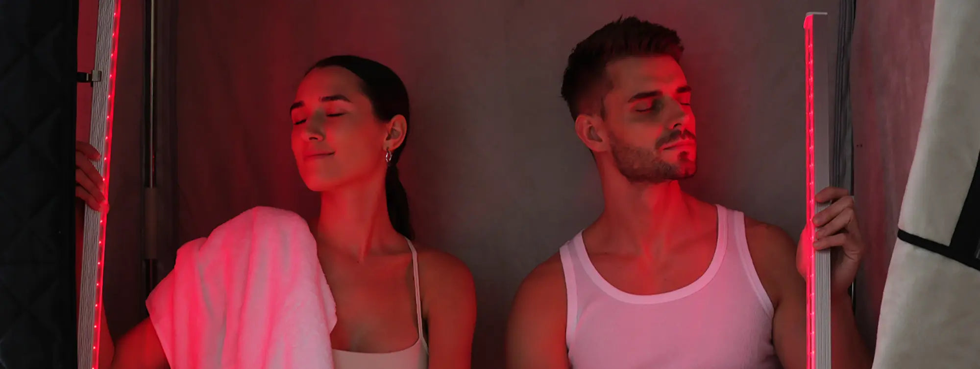 infrared sauna xl is equipped with 2 red light tubes