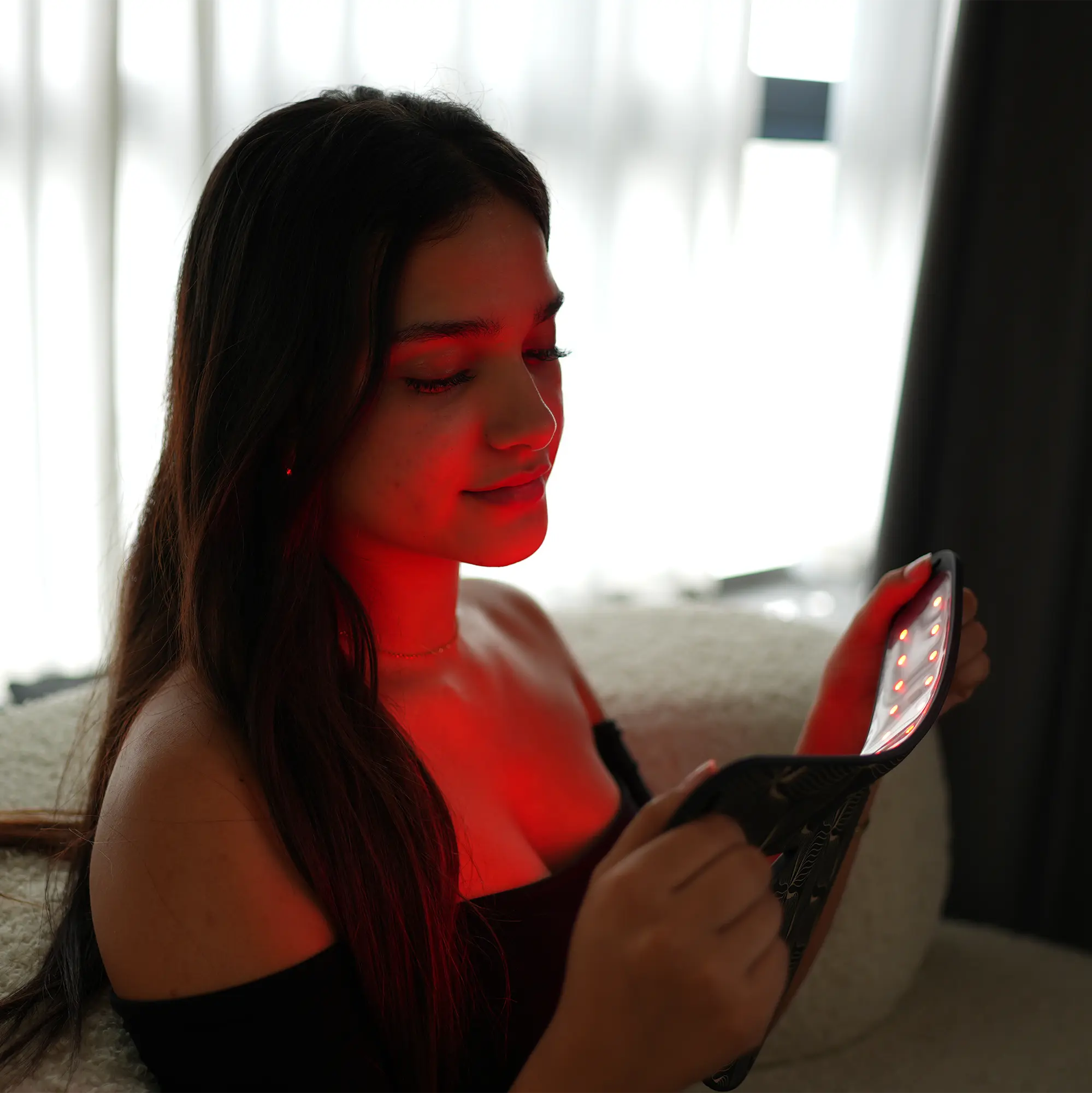 our neck mask with red light is a good neck enhancer 