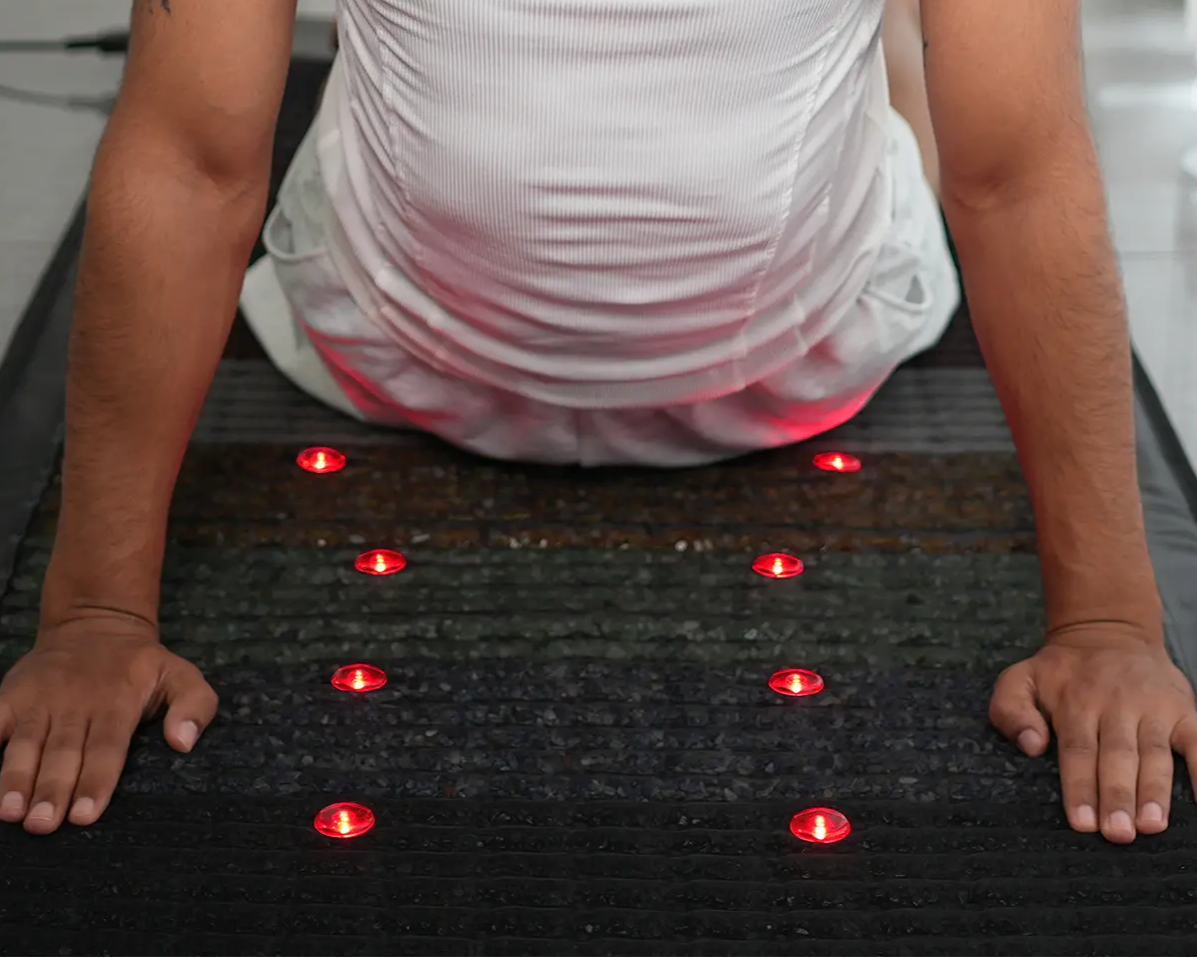 all pemf mat equipped with red light relaxation
