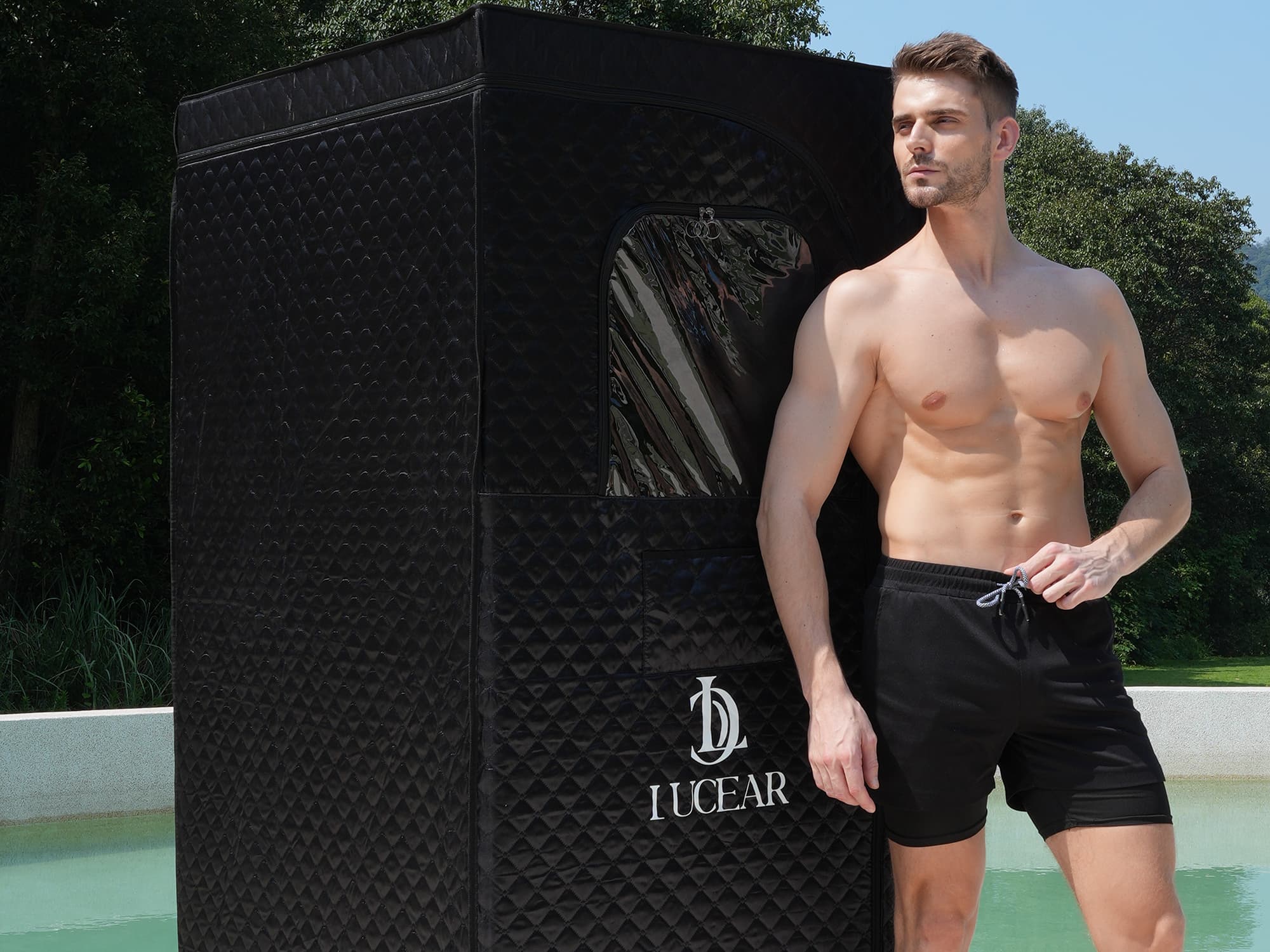 the red light sauna is portable and large space